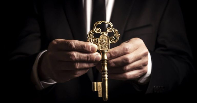 golden key can open any door